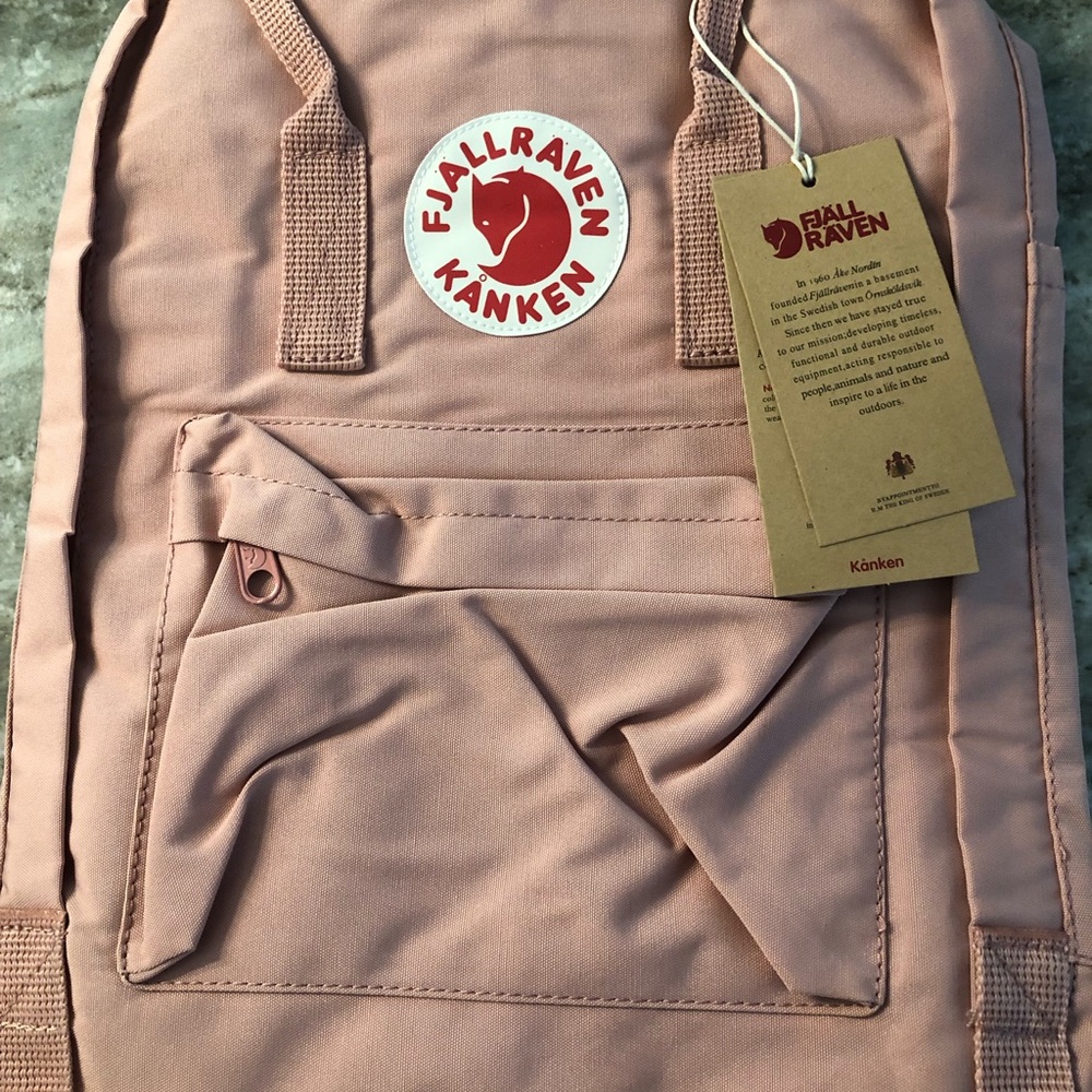 Fjallraven Kanken bag!! New with tags, blush pink!